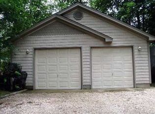 192 Pipe Stave Hollow Rd, Mount Sinai, NY 11766