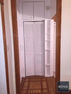 Rented by Bond New York | media 6