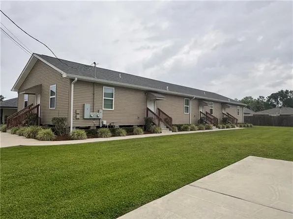 114 Havana St #B, Belle Chasse, LA 70037