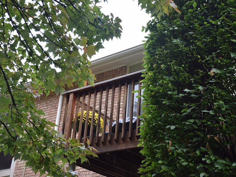 1st image of 715 Randolph St