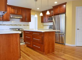 23027 11th Ave W, Bothell, WA 98021