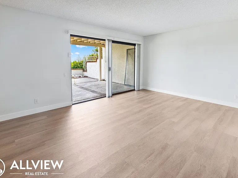 29 Skysail Dr — Photo 21
