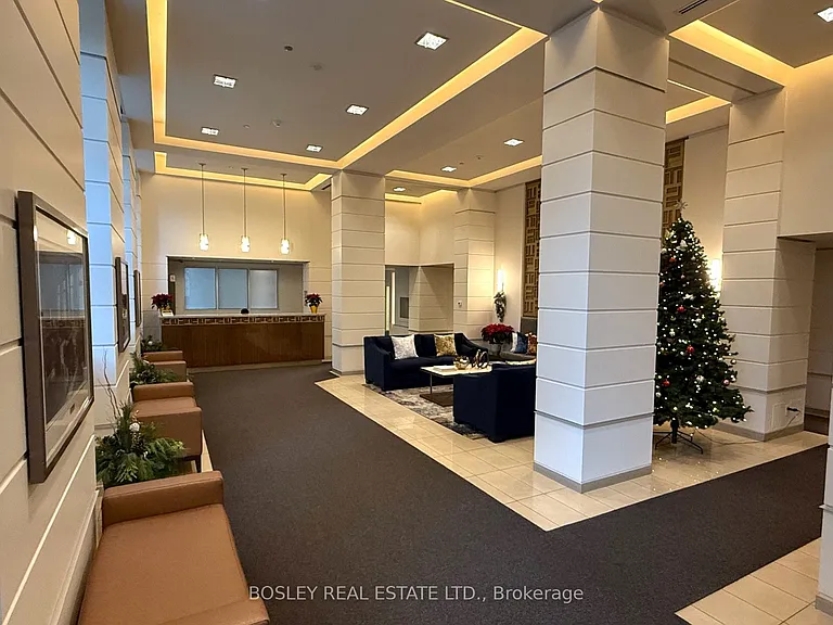 230 King St E #1201 — Photo 11