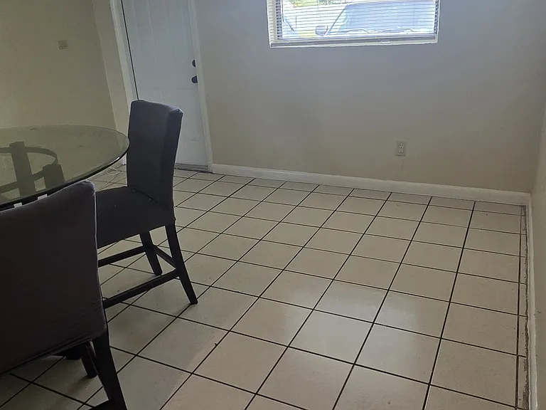 848 NW 10th St #844 — Photo 10