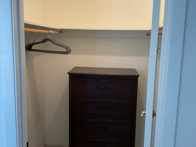 1061 Cedar Ct — Photo 17