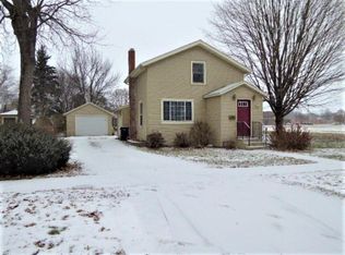 309 S 6th St, Lake City, MN 55041