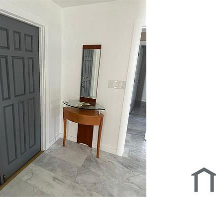 3rd image of 305 Danley St