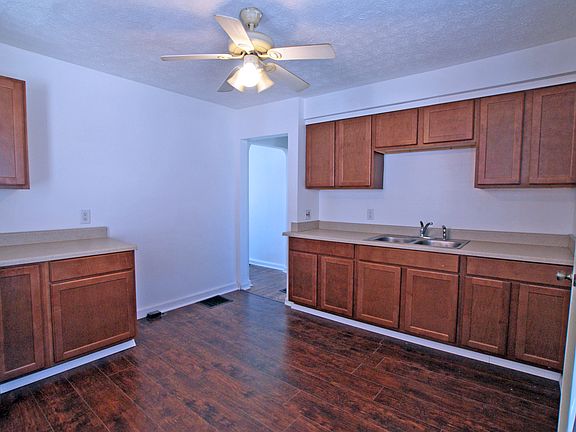 5th image of 675 Butler Ave