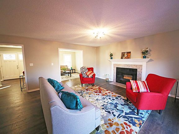 2nd image of 4307 E Whitley Dr