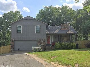 15 Idlewood Pl, Maumelle, AR 72113