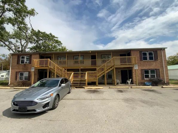 111-3 Fairweight Ave, Danville, IL 61832