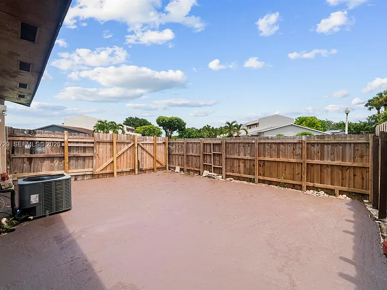 19528 NW 55th Circle Pl #19528 — Photo 15