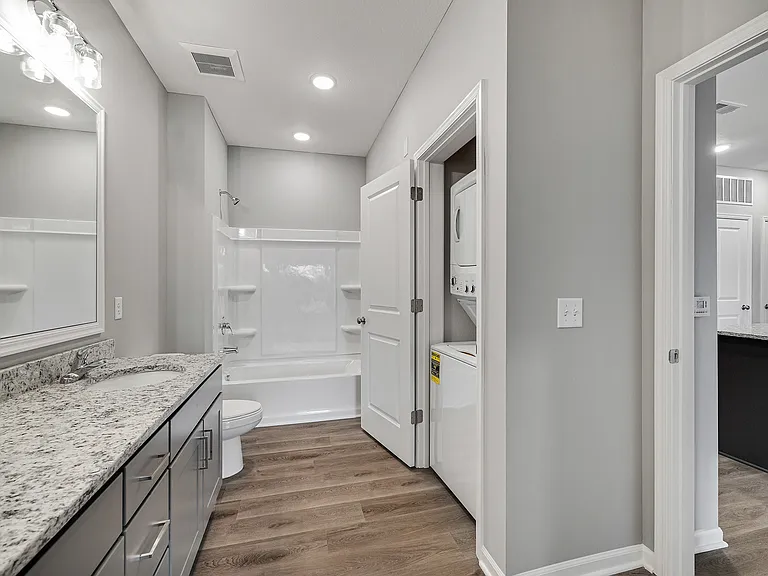 Copper Creek Apartments — Photo 44