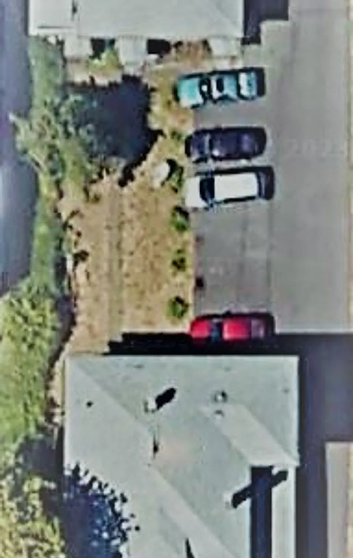 1 Bedroom, 1 Bath Near Downtown — Photo 1