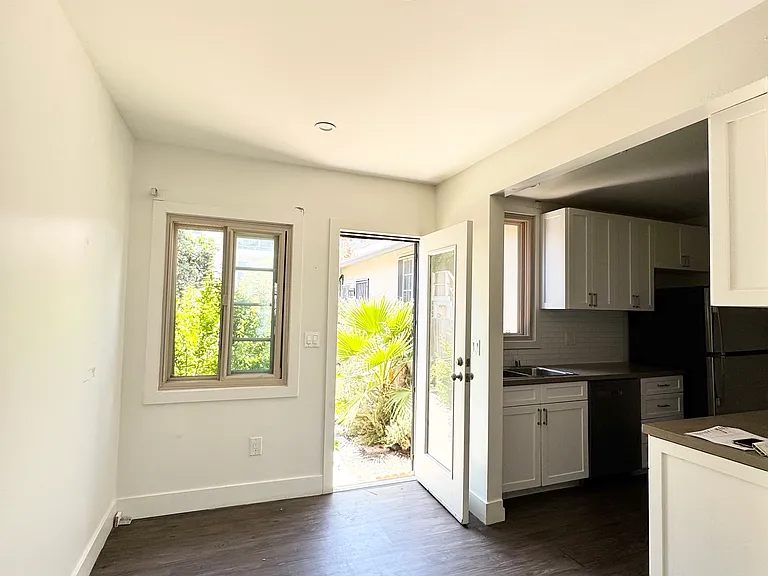 8893 Reading Ave #1 — Photo 4