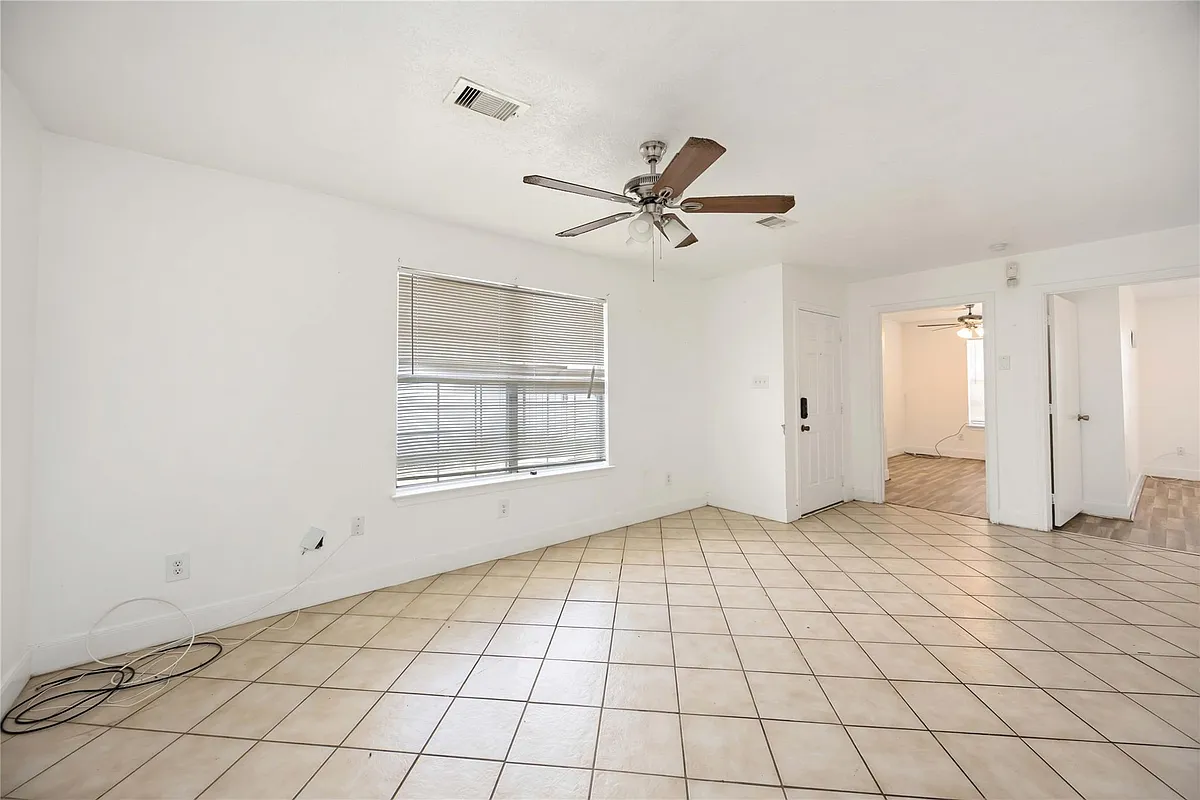 Building Photo - 5315 Cherie Crest Ct