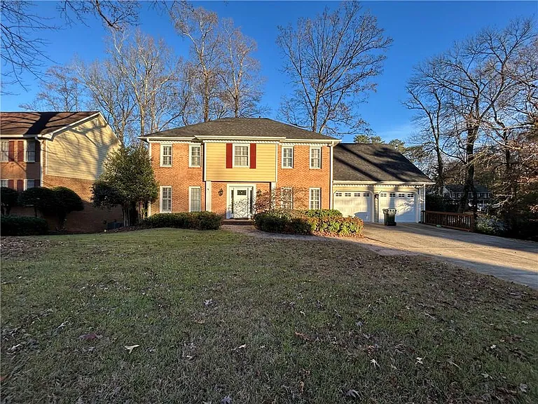 461 Berrypatch Ln SE — Photo 1