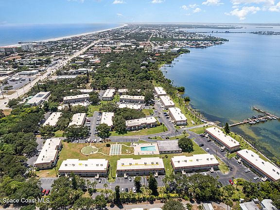 3rd image of 161 Cape Shores Cir #2-D