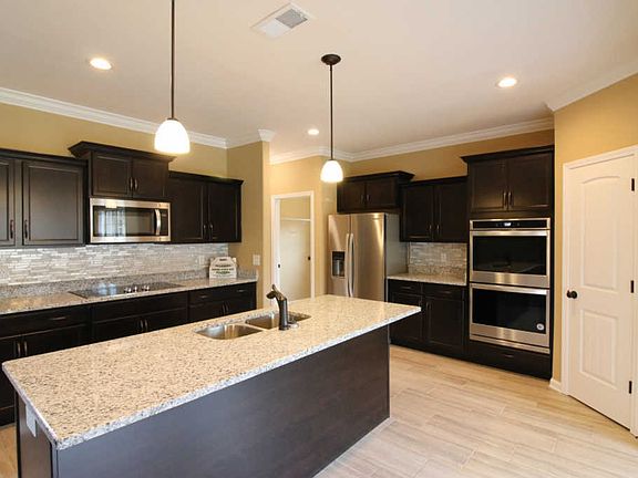 5th image of 50 Reserve At Hickory Wild