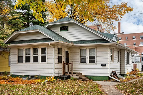 408 Hamline St Photo 1