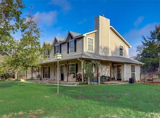 967 Arvel Cir, Azle, TX 76020