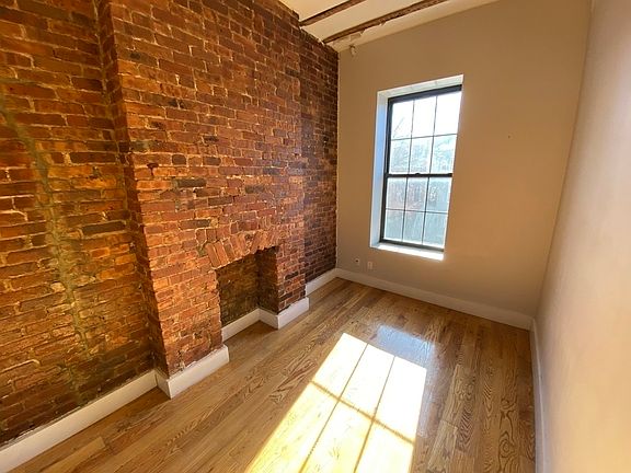 3rd image of 897 Saint Johns Pl #2G