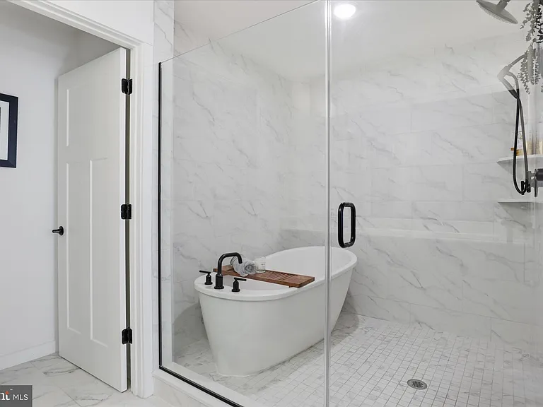 15717 Tierra Dr — Photo 27