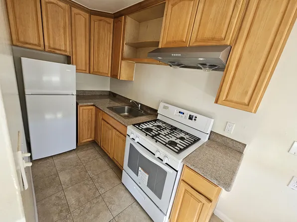 3683 Willow Pass Rd #10, Concord, CA 94519