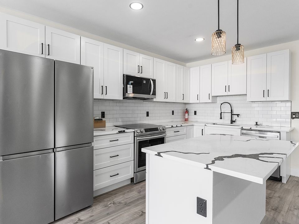 1st image of 1327-29 N 18th St #D
