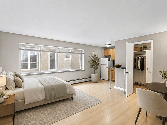 2nd image of 1733 N Williams St APT 6