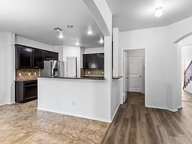 524 Mount Olive Ave — Photo 7