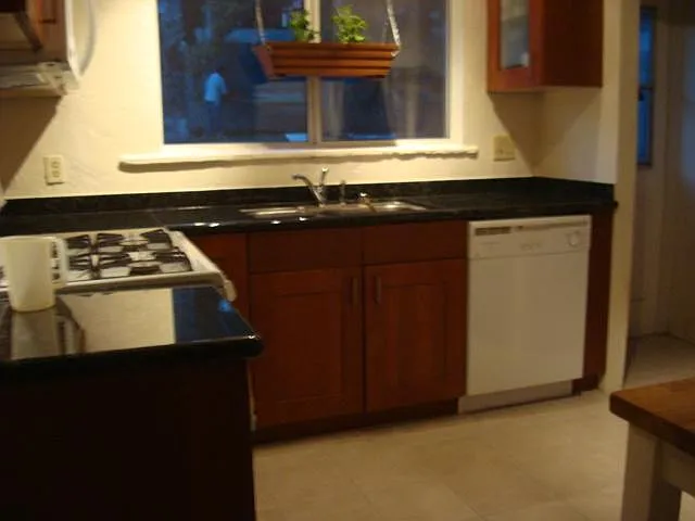 2220 Rosecrans St — Photo 26