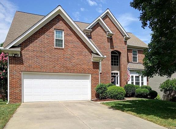 2nd image of 8521 Glade Ct