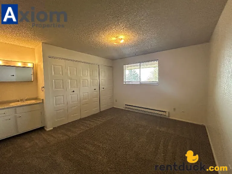 Syringa Terrace — Photo 60