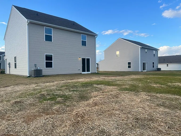 107 Coles Hill Rd — Photo 16