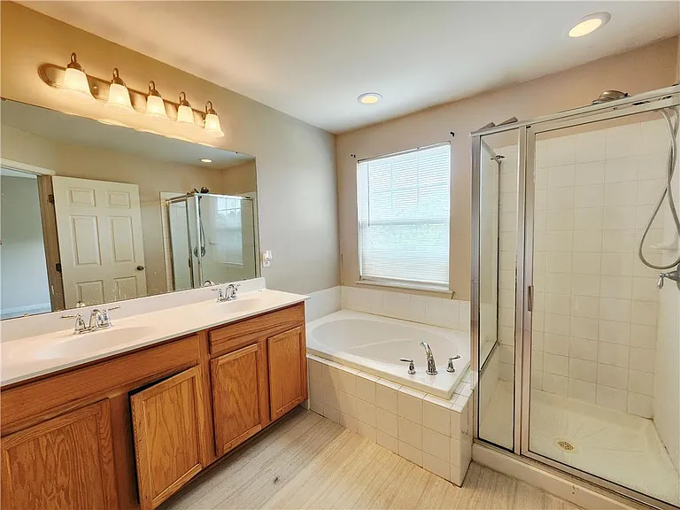 1073 Sparrow Way — Photo 27