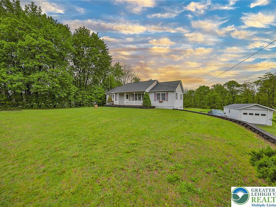 4579 W Mountain View Dr, Walnutport, PA 18088 | Zillow