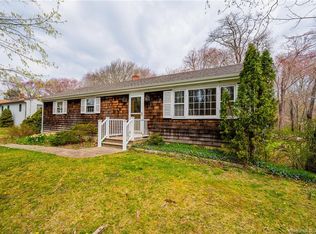 5 Old Black Point Rd, Niantic, CT 06357