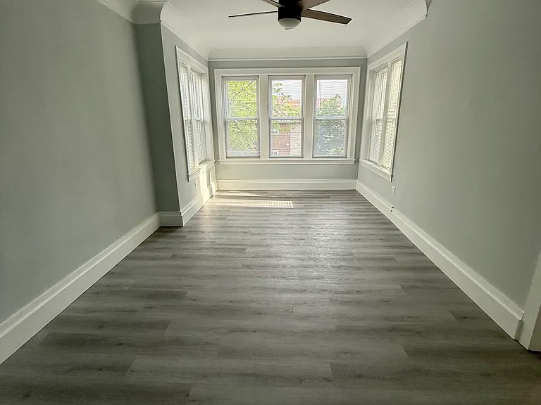 1824 W Hood Ave #2 — Photo 3
