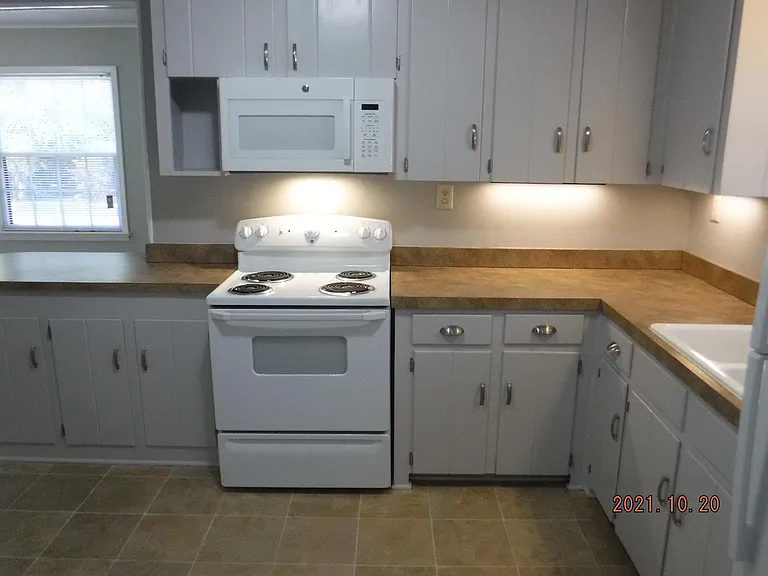 2400 Cartwright Pl — Photo 39
