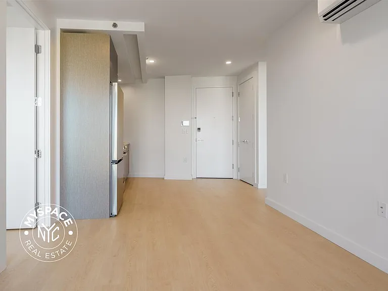 1499 Bedford Ave #9P — Photo 10