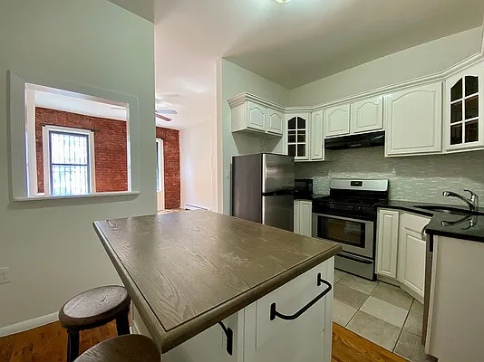 Rented by Bohemia Realty Group | media 3