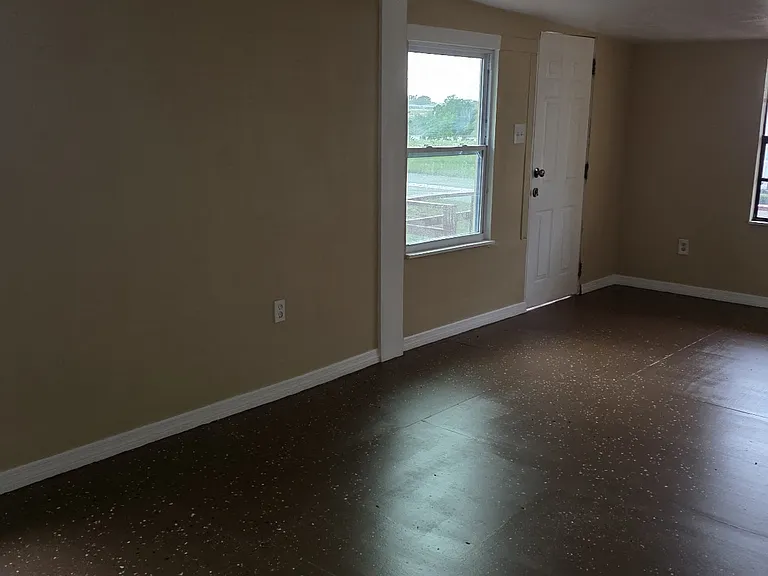 153 Lake June Dr — Photo 14