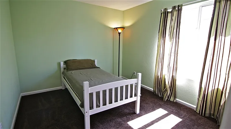 Thumbnail 10