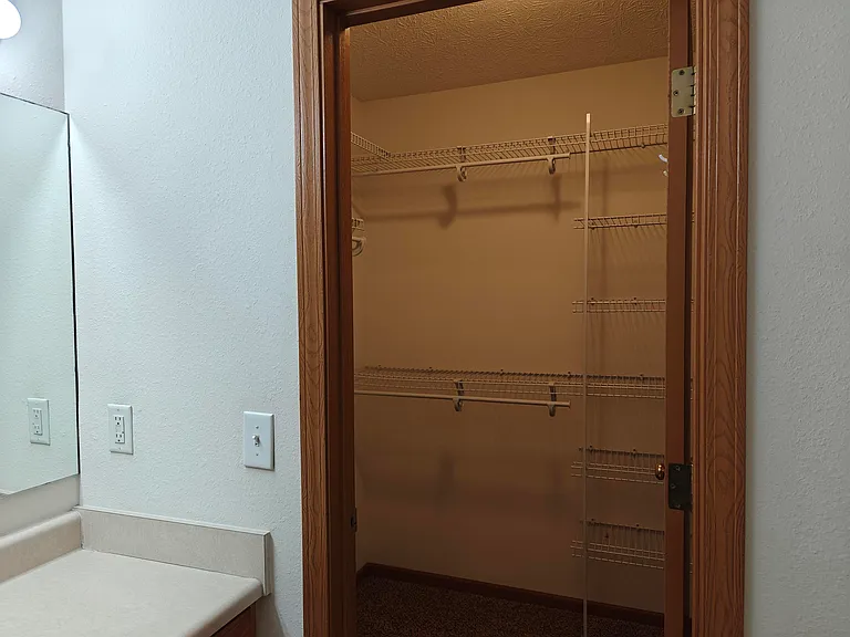 3063 Goddard Ct — Photo 7