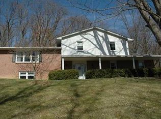 625 Clare Dr, Washington, PA
