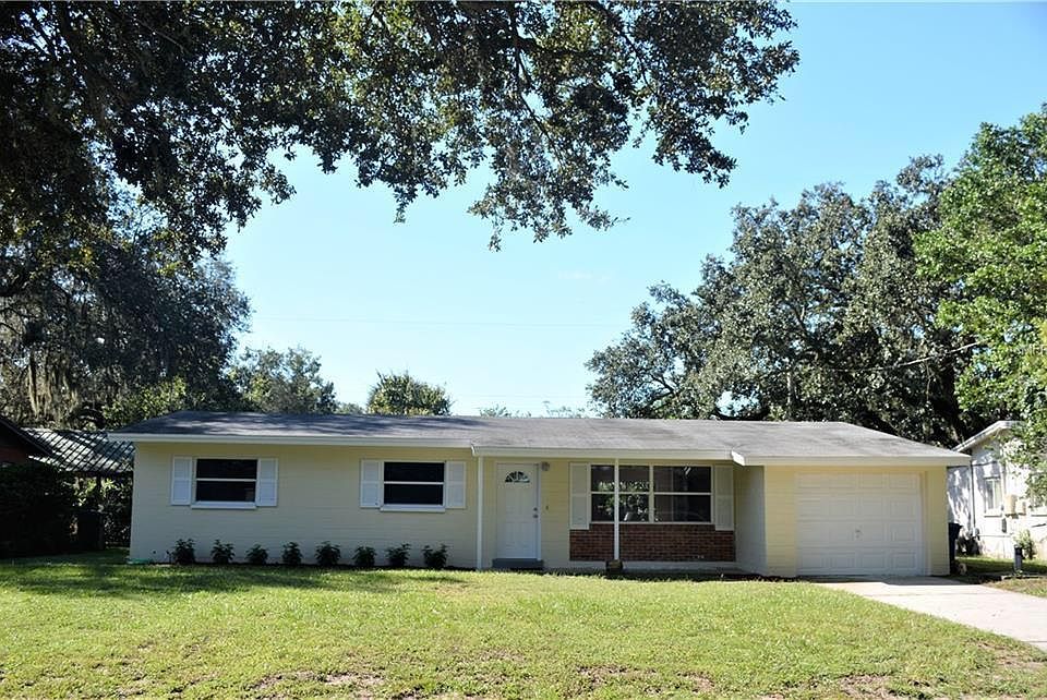 1st image of 1004 Hardy Dr