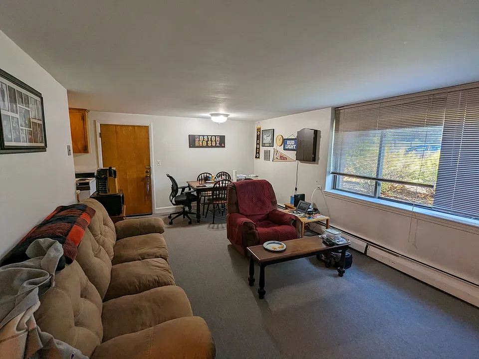 191 W Wyoming Ave #1