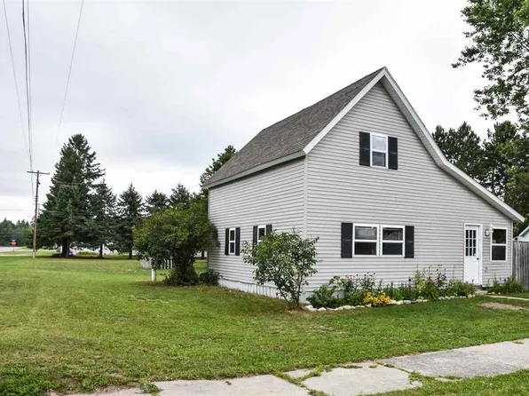 6151 W State St, Pellston, MI 49769