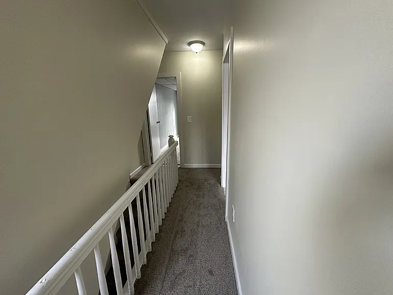 17 Park St — Photo 8